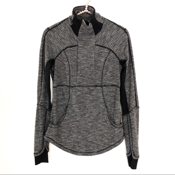 lululemon athletica Jackets & Blazers - {LULULEMON} Heathered Gray/Black 1/2 Zip Jacket 6